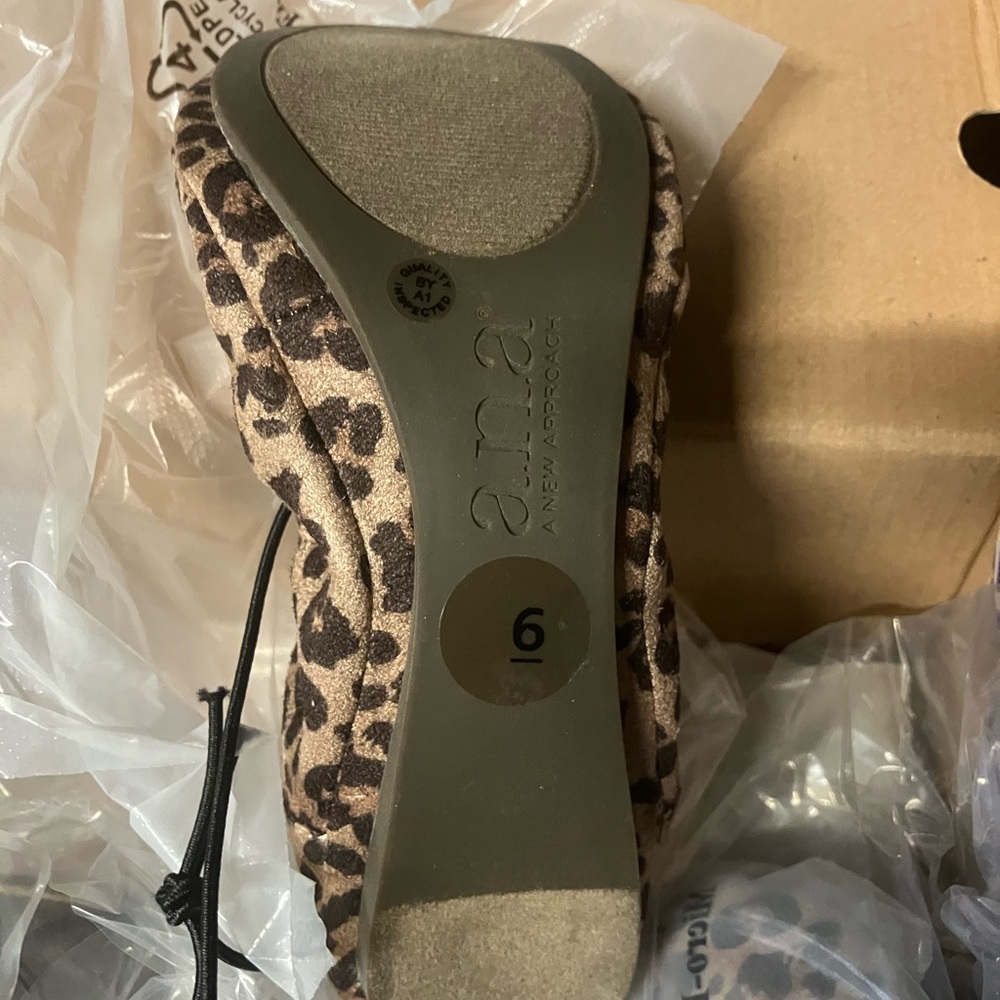 A New Day Brown Flats with Leopard Print